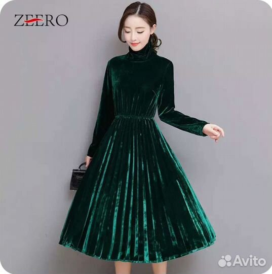 Платье бархатное