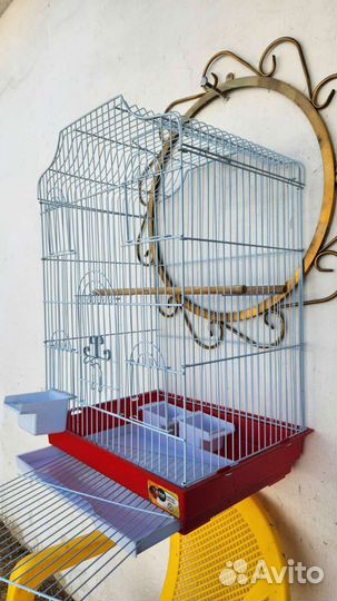 Большая клетка для птиц