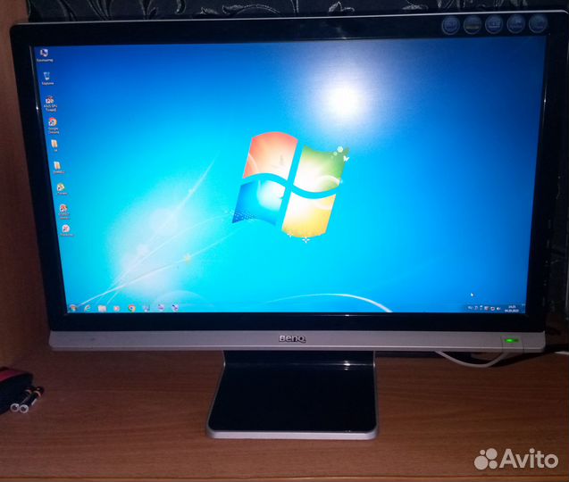 Монитор BenQ E2200hda