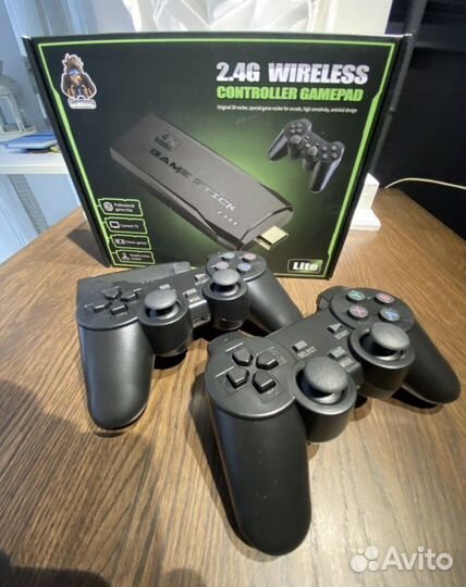 Игровая приставка Game stick 64gb