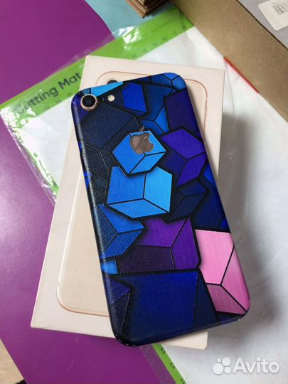 iPhone 8, 64 ГБ