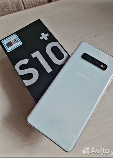 Samsung Galaxy S10+, 8/128 ГБ