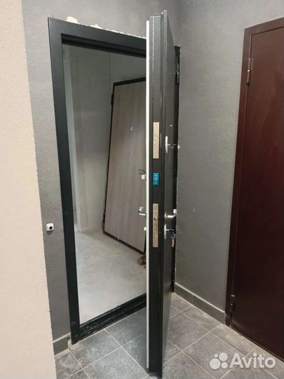 Двери входные под ключ