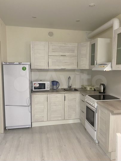 2-к. квартира, 47 м², 4/9 эт.