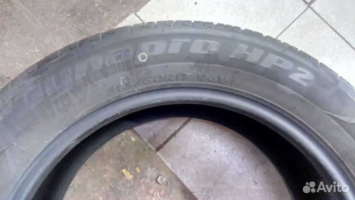 Hankook Dynapro HP2 RA33 215/60 R17 96V