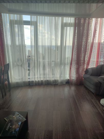 2-к. квартира, 65 м², 10/14 эт.