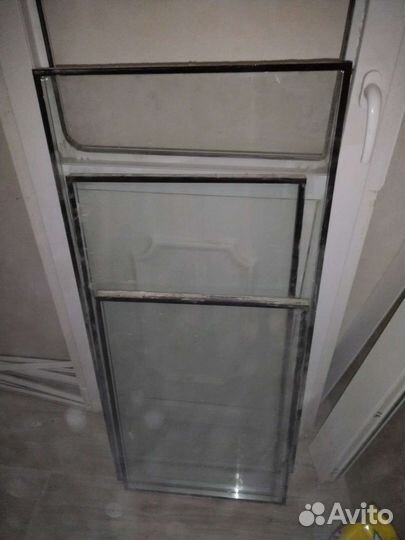 Балконная дверь с окном