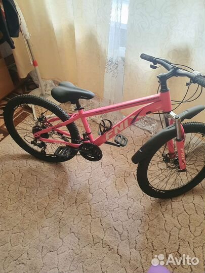 Продаётся велосипед подростковый. Обсолютно новый