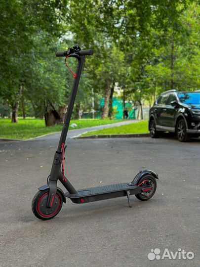Электросамокат xiaomi m365 pro