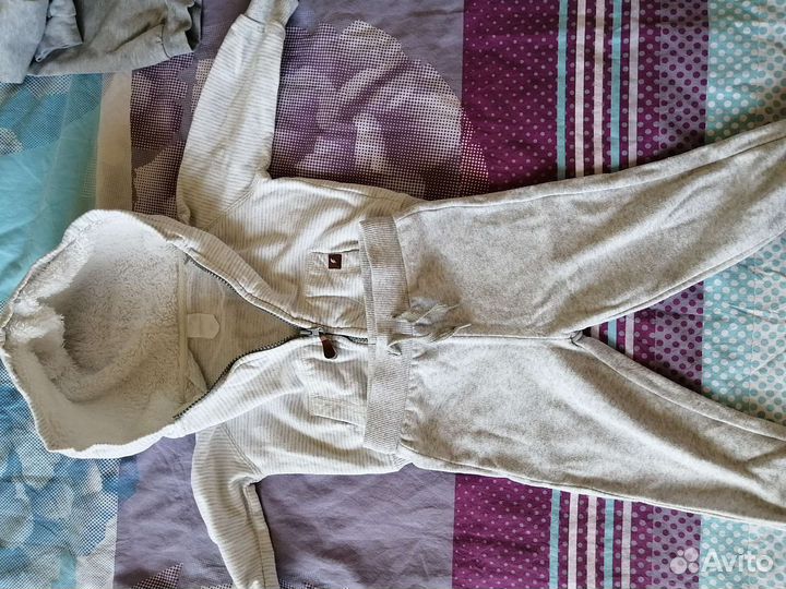 Спортивный костюм