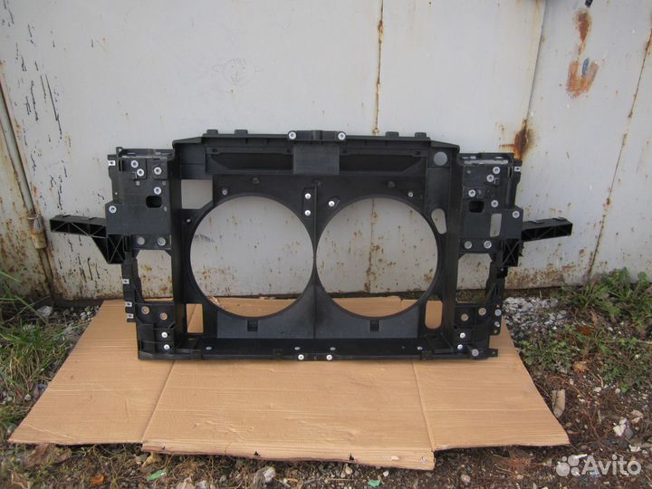 Передняя панель телевизор Infiniti QX70 FX S51