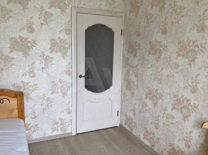 Комната 10 м² в 3-к., 8/9 эт.