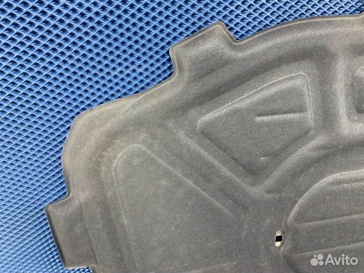 Шумоизоляция капота Audi Q7 4L до 2015