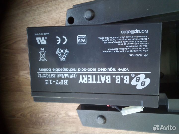 Ибп APC Back-UPS ES 525