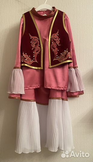 Костюмы Национальные (Белорусский, Казахский и др)