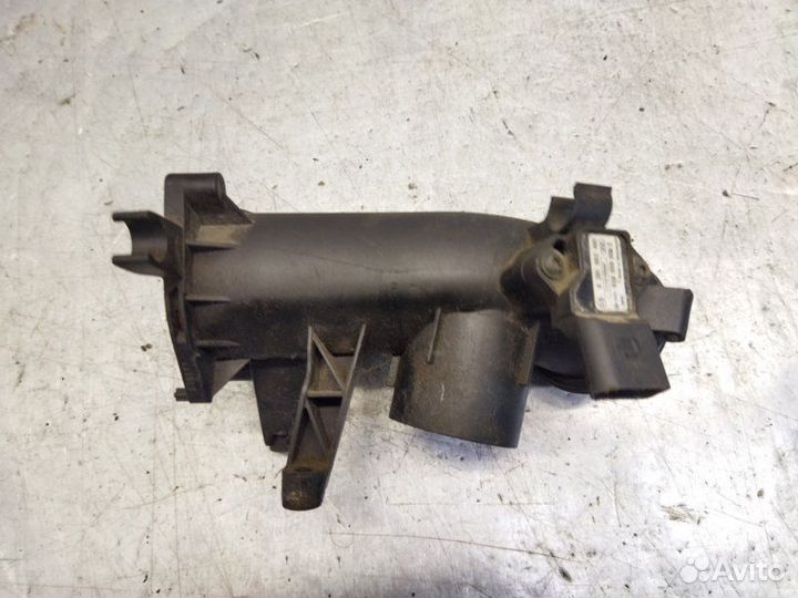 Воздуховод Volkswagen CAV