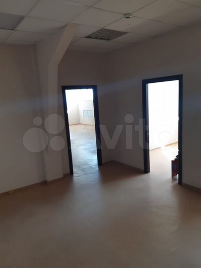 Свободного назначения, 970 м²