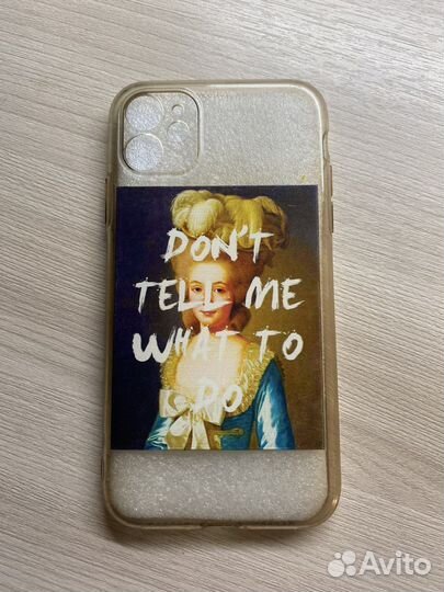 Чехлы на iPhone 11