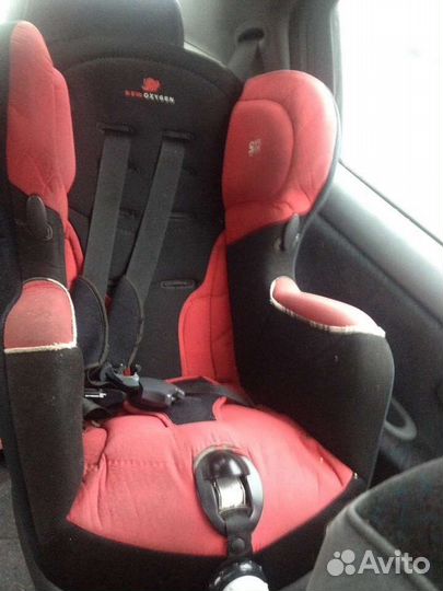 Детское автокресло б/у,очень качеств тройной