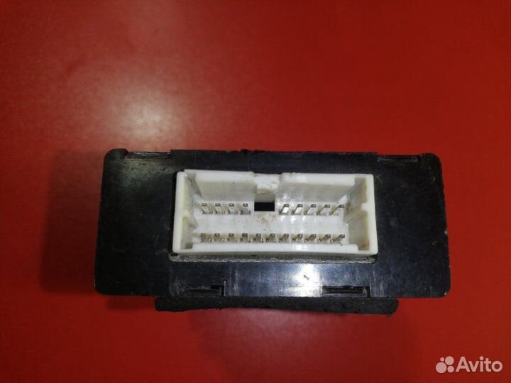 Блок управления парктрониками Toyota Harrier GSU35