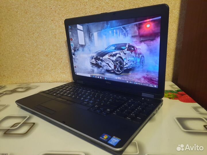 Игровой ноутбук Dell на core i7, 16 гб памяти