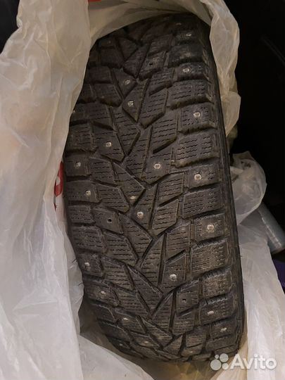 Dunlop SP Winter Ice 02 195/60 R15 92