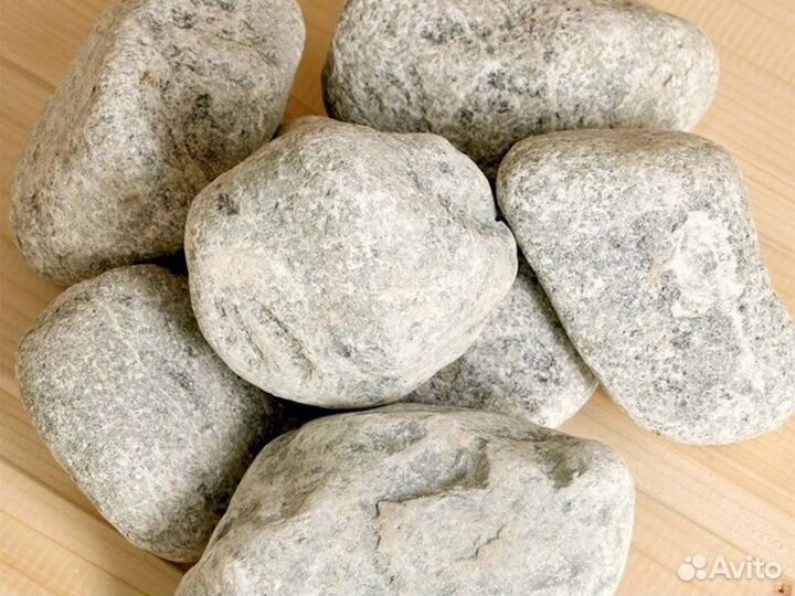 Жадеит шлифованный