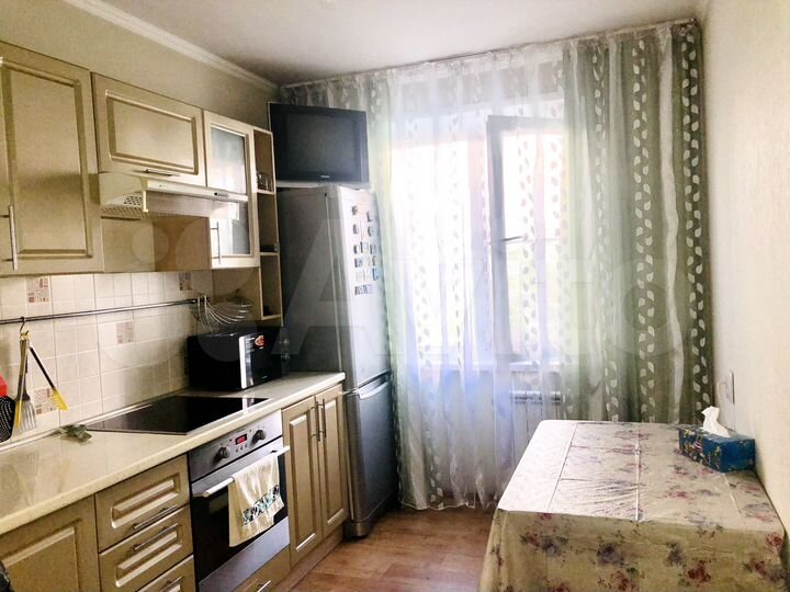 3-к. квартира, 68 м², 1/10 эт.