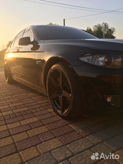 Шикарные разноширокие колеса varrstoen r19