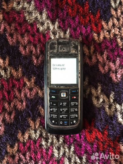 Телефон Nokia 6020 с зарядкой