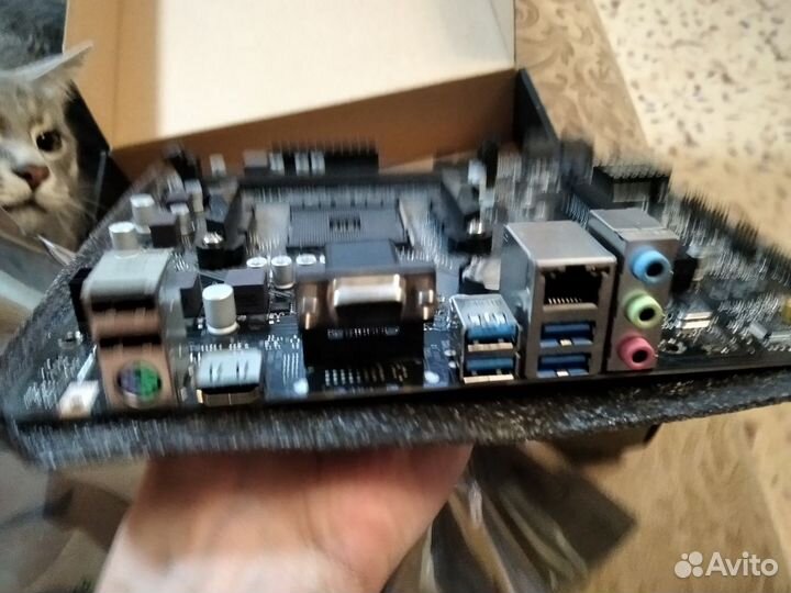 Материнская плата ASRock A520M -HVS Ryzen AM4