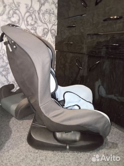 Детское автокресло