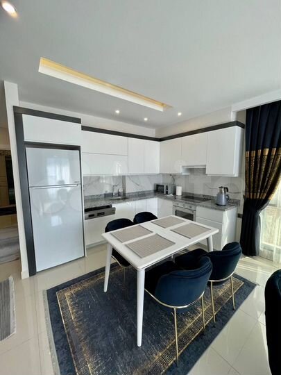 2-к. квартира, 52 м², 3/16 эт.