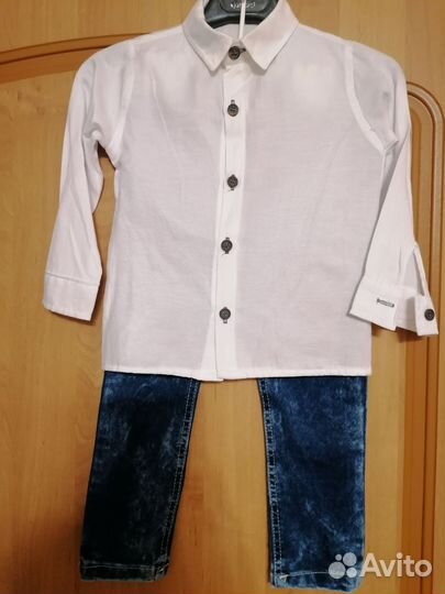 Костюм тройка на мальчика 98р
