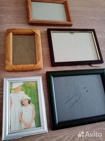 Рамки для фото и рисунков, жалюзи, балясины, гель