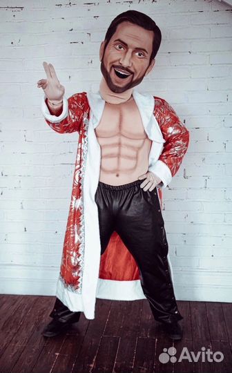 Шуточный стриптиз. Артур Пирожков