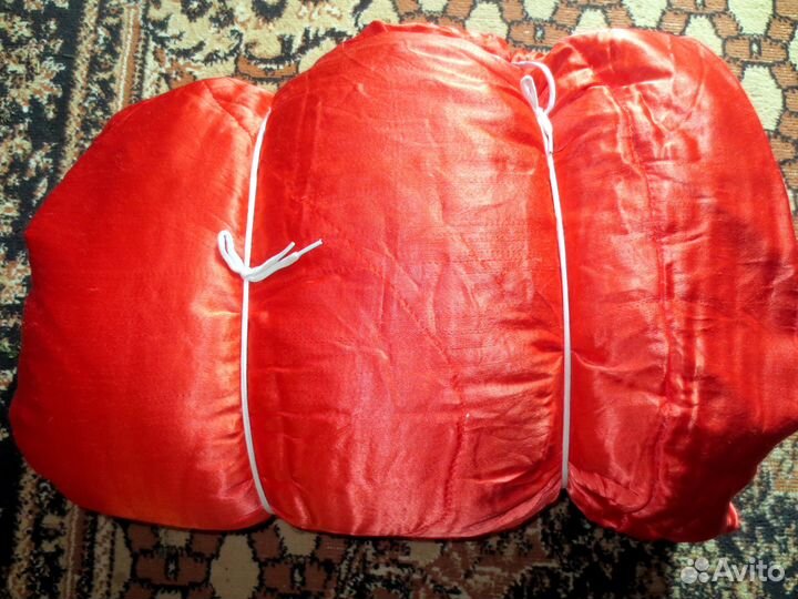 Одеяло пуховое