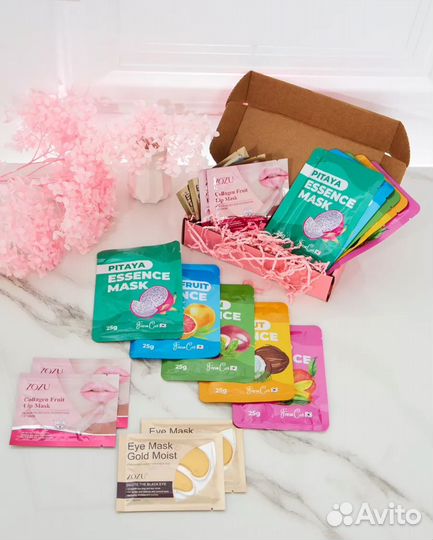 Подарочный набор косметики уходовый