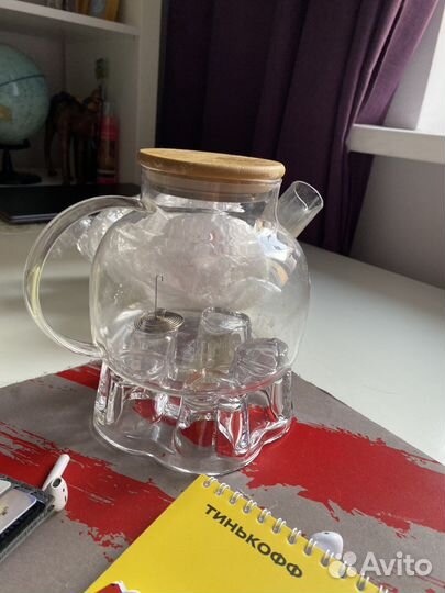 Чайник с подставкой