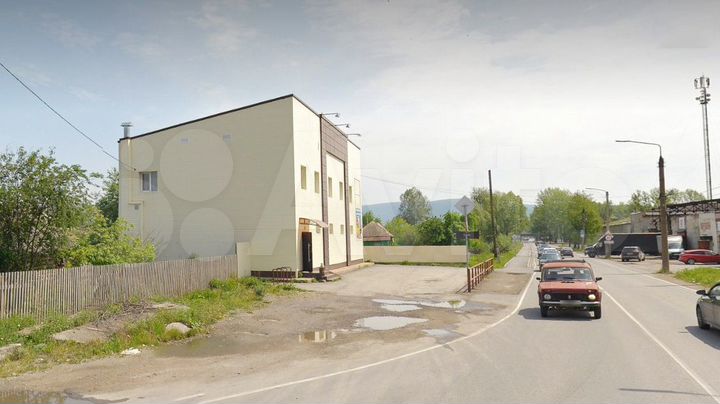 Здание, 618.2 м² + Участки