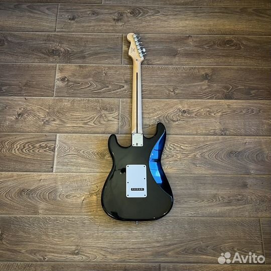 Электрогитара Fender Squier Bullet Stratocaster