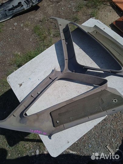 Накладка задней стойки Ford Taurus 1 Форд Таурус