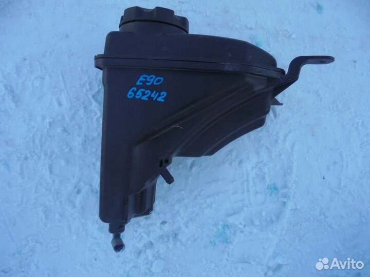 Бачок расширительный Bmw 3-Series E90 N52B25A