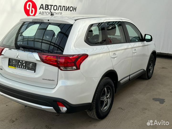 Mitsubishi Outlander 2.0 CVT, 2016, 152 967 км