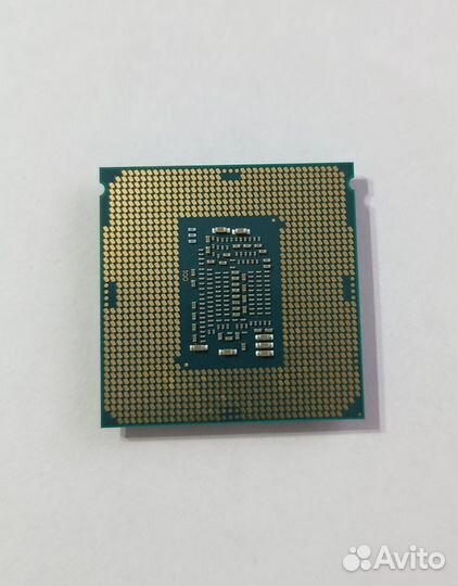 Процессор Intel Core i3-8100