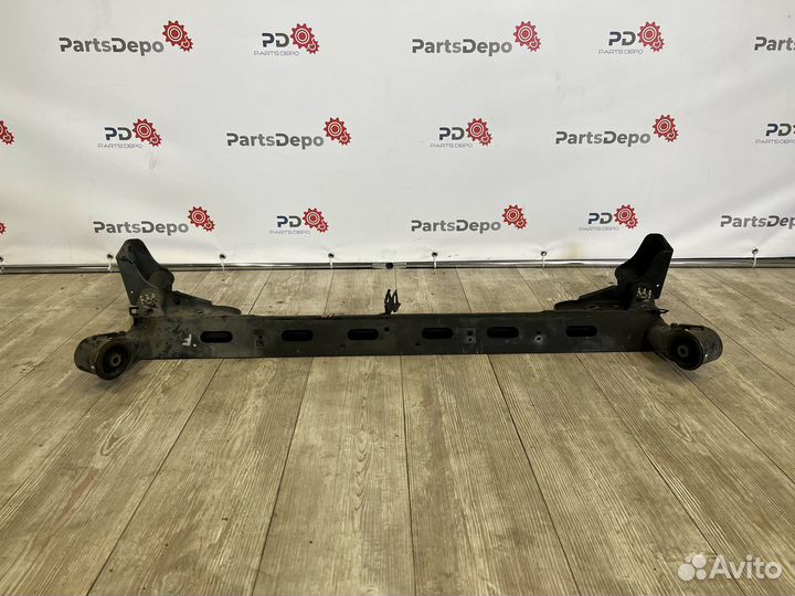 Балка задняя ниссан note e11