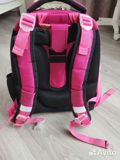 Портфель школьный