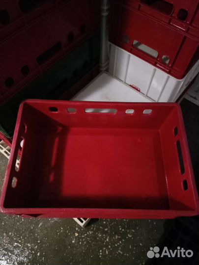 Пластиковые ящики