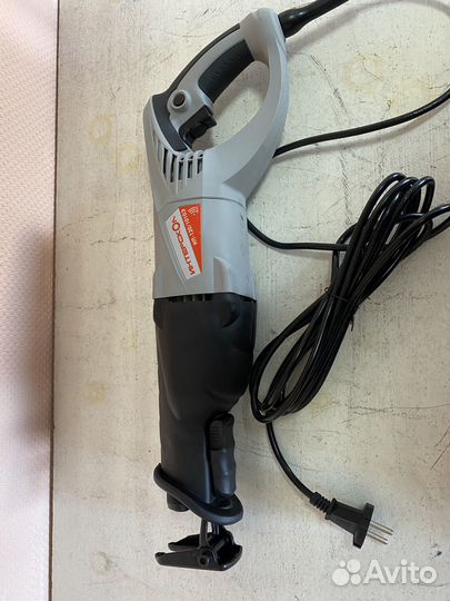 Сабельная пила интерскол нп 120/1010