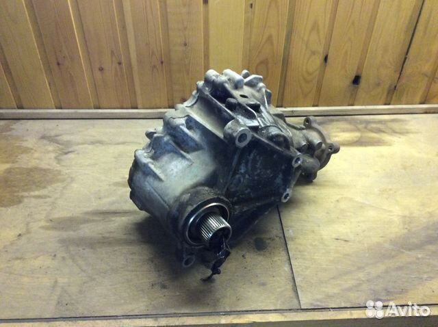 Раздатка Ford Explorer 3.5 л Форд Эксплорер 2016 г